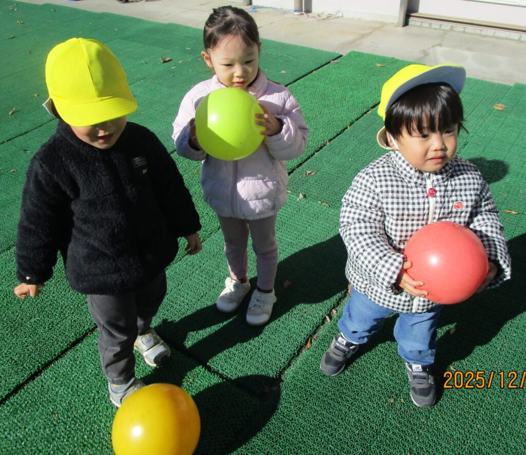 ボール遊び☆画像